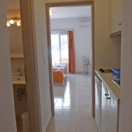 Agnadi Ξενοδοχείο 2*